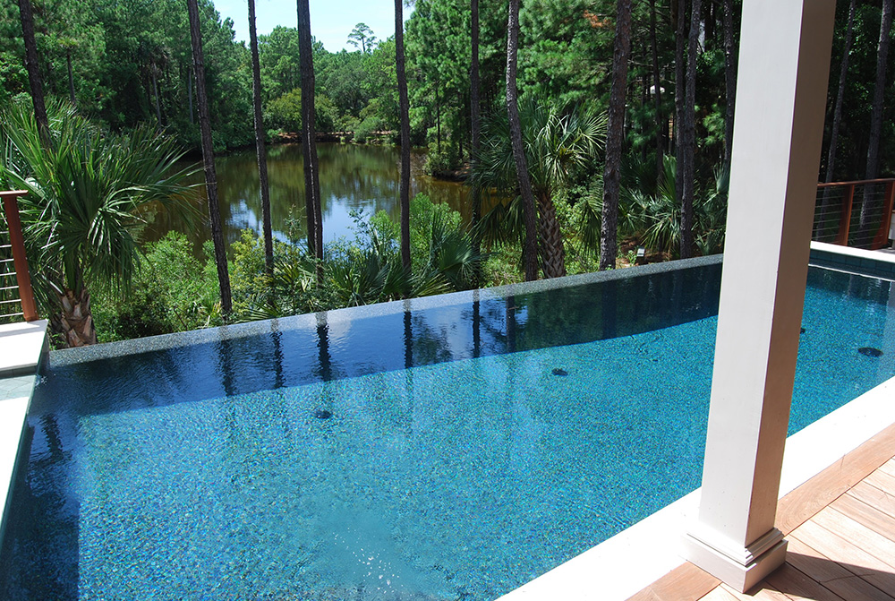 Vanishing Edge Pool | Aqua Blue Pools