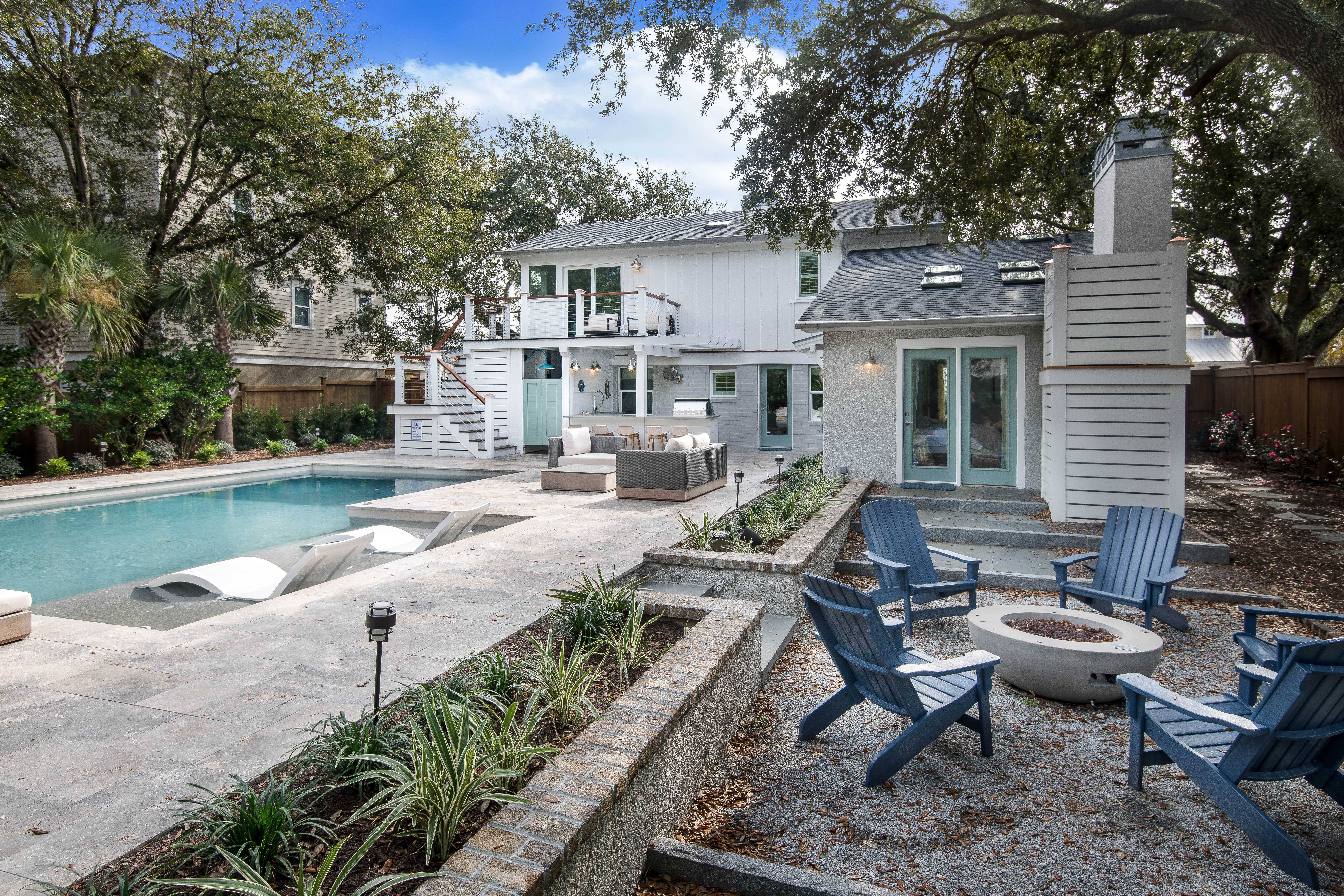 Building a High Tech Pool with Aqua Blue Pools