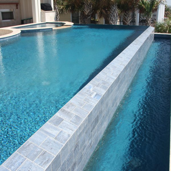 Geometric Pool with Custom Infinity Edge