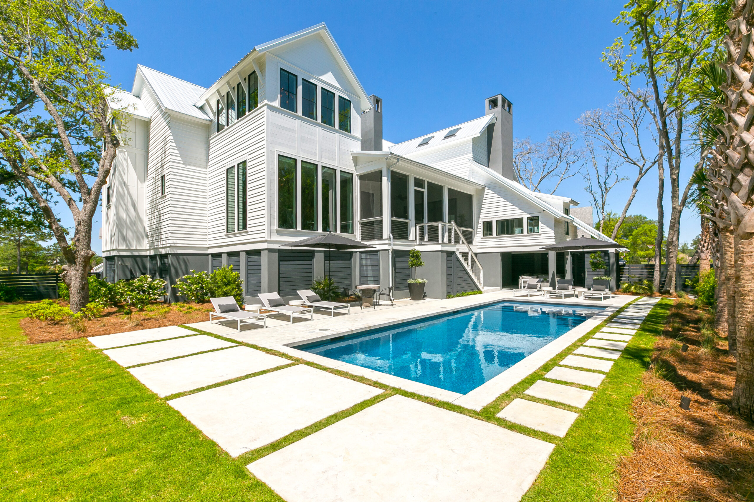 An Essential Guide To Maintaining Your Pool During Spring